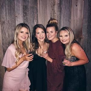 Meet your Posher, Ellie